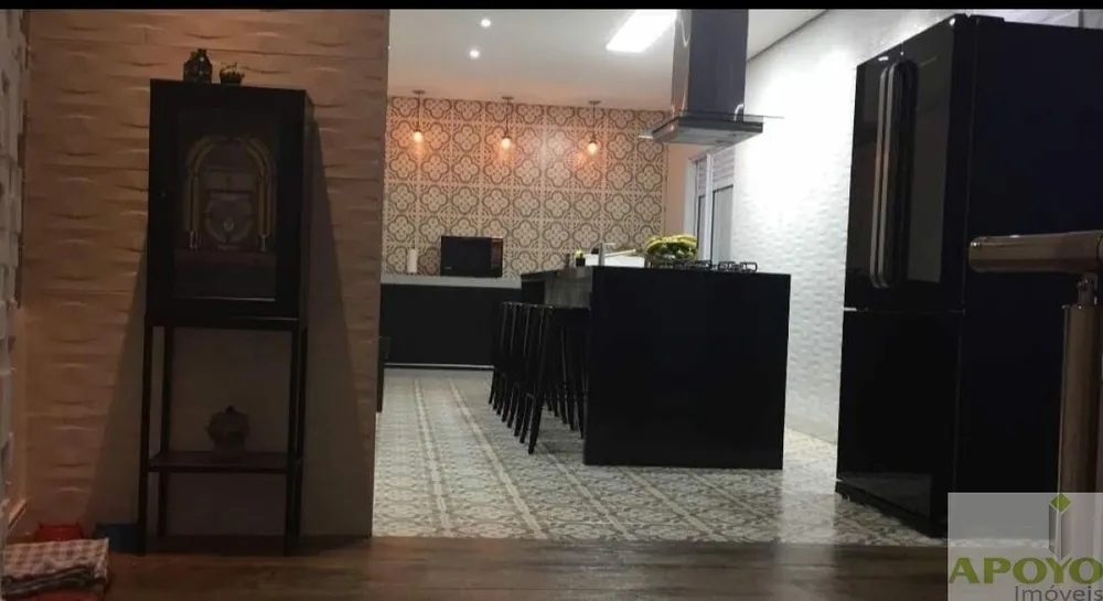 Casa, 3 quartos, 296 m² - Foto 7
