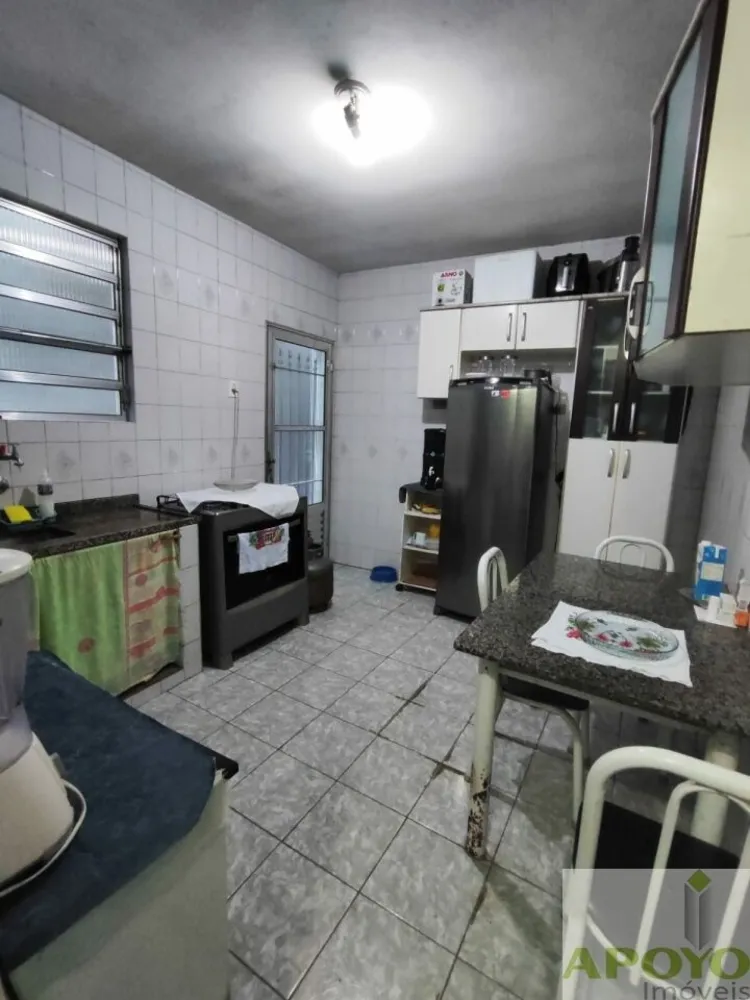 Casa, 3 quartos, 234 m² - Foto 14