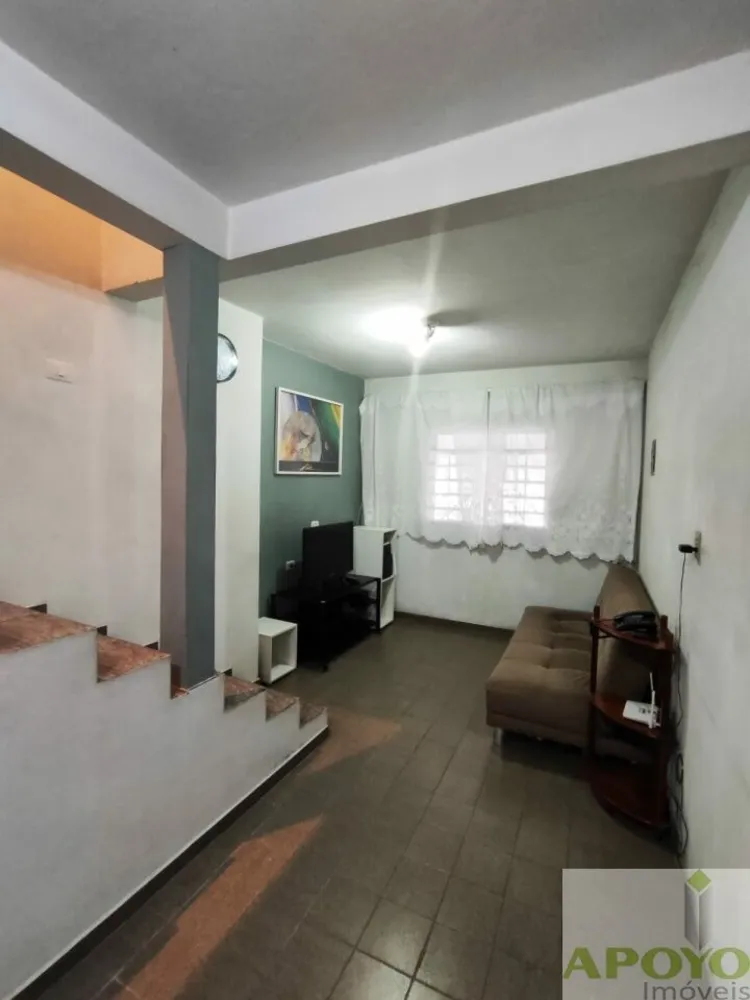 Casa, 3 quartos, 234 m² - Foto 2