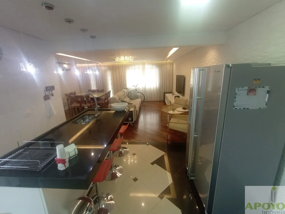 Casa, 3 quartos, 240 m² - Foto 5