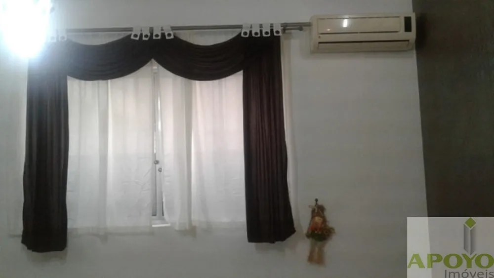 Casa, 4 quartos, 235 m² - Foto 3