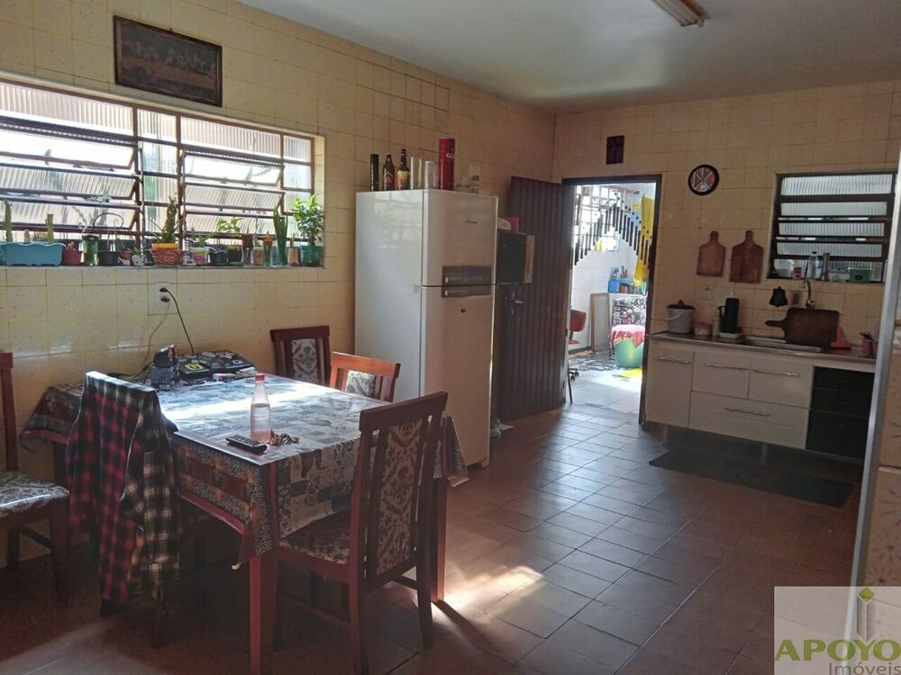 Casa, 3 quartos, 122 m² - Foto 1
