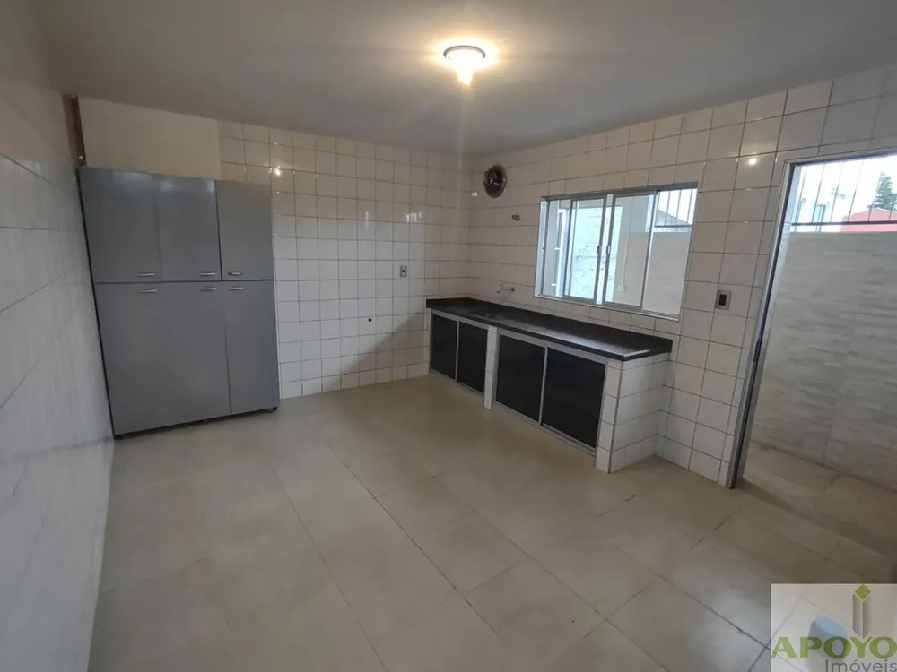 Casa, 5 quartos, 162 m² - Foto 3