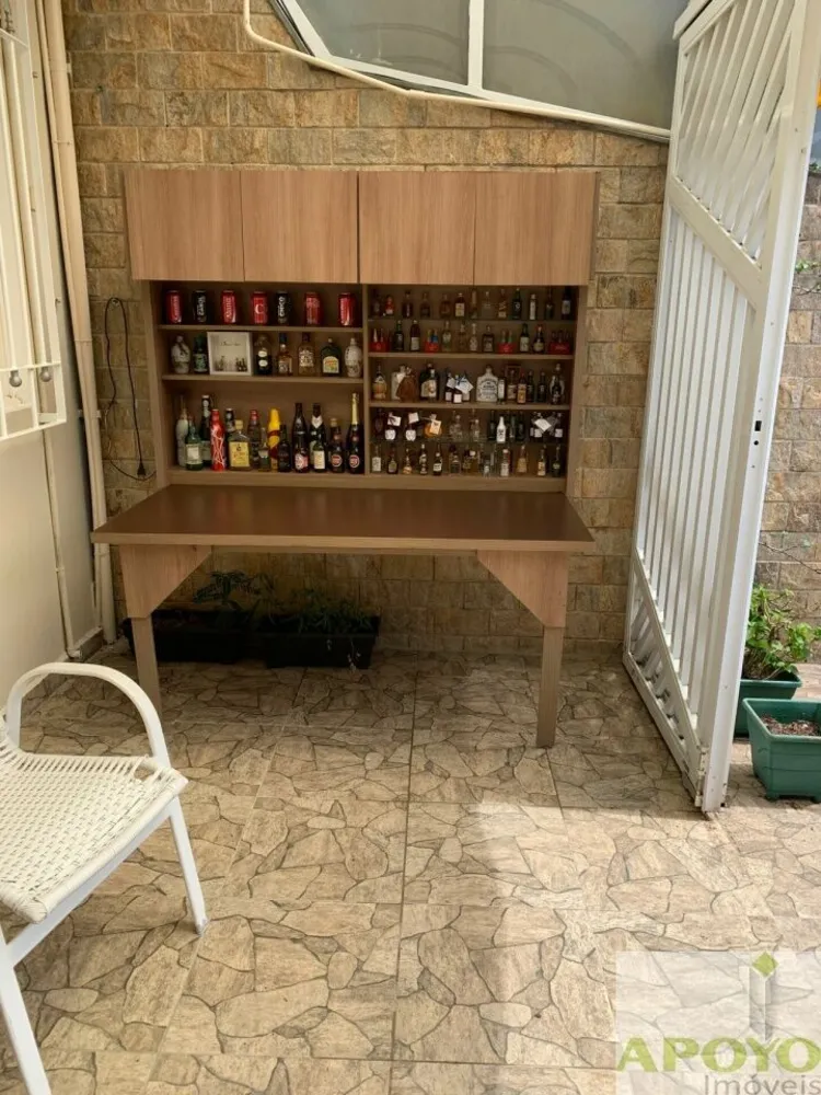Casa, 3 quartos, 220 m² - Foto 1