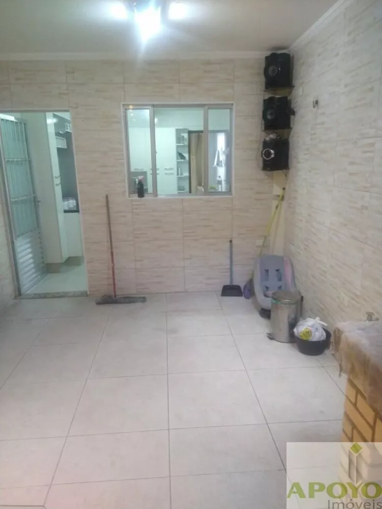 Casa à venda com 3 quartos, 100m² - Foto 2