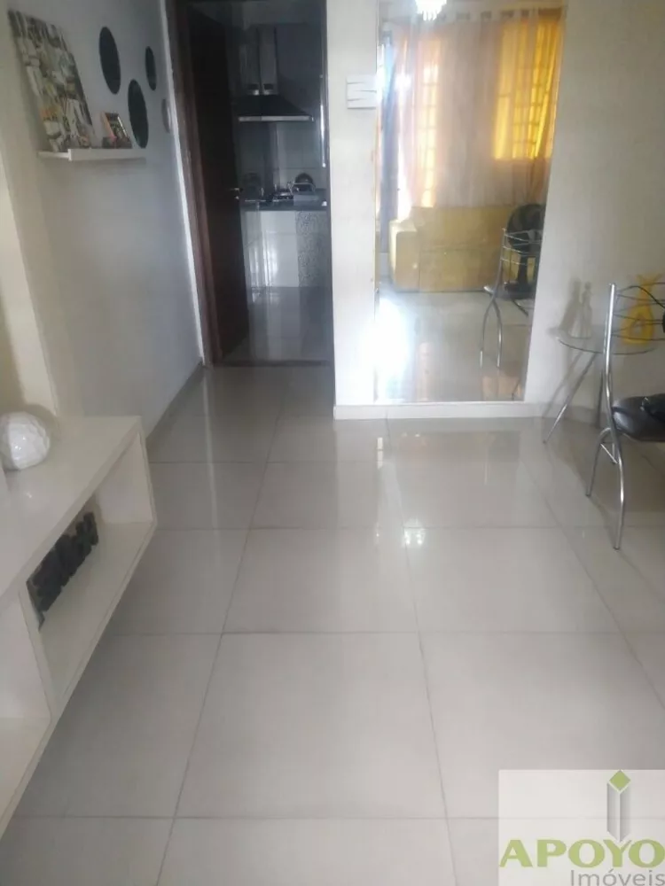 Casa à venda com 3 quartos, 100m² - Foto 5