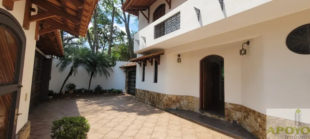 Casa, 3 quartos, 256 m² - Foto 1