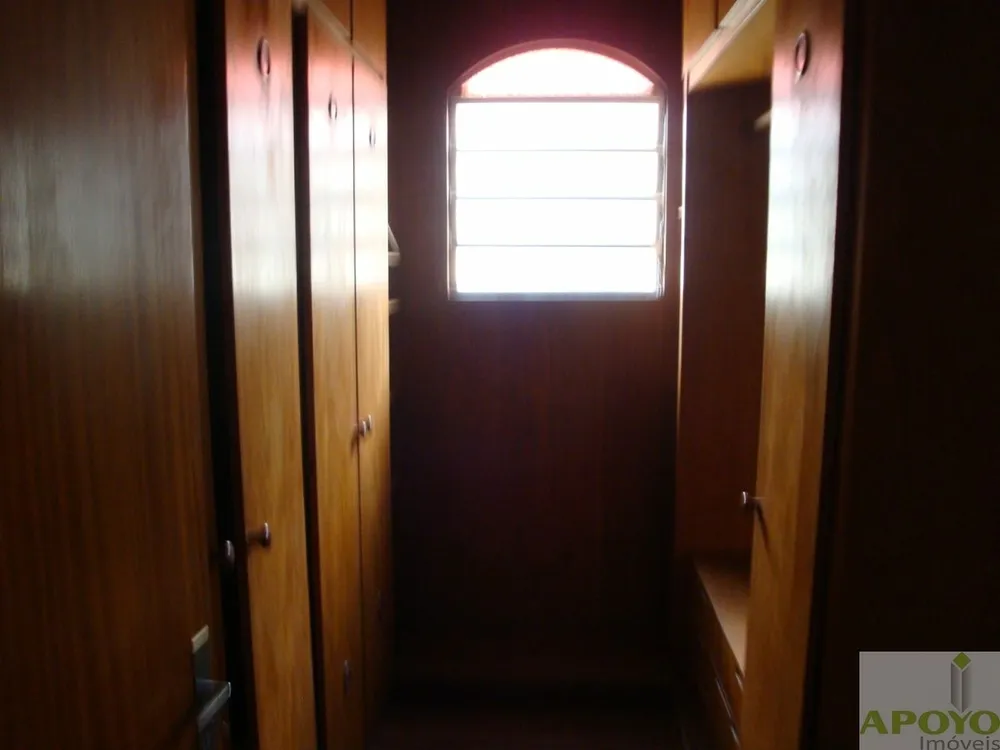 Casa, 3 quartos, 220 m² - Foto 2
