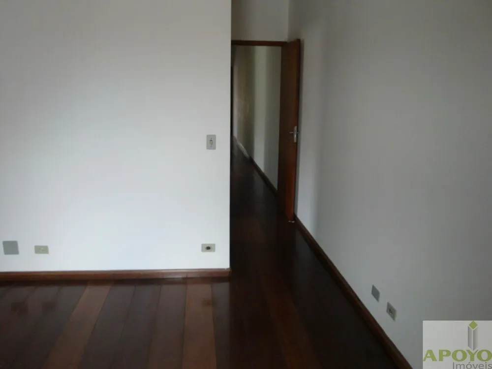 Casa, 3 quartos, 220 m² - Foto 3