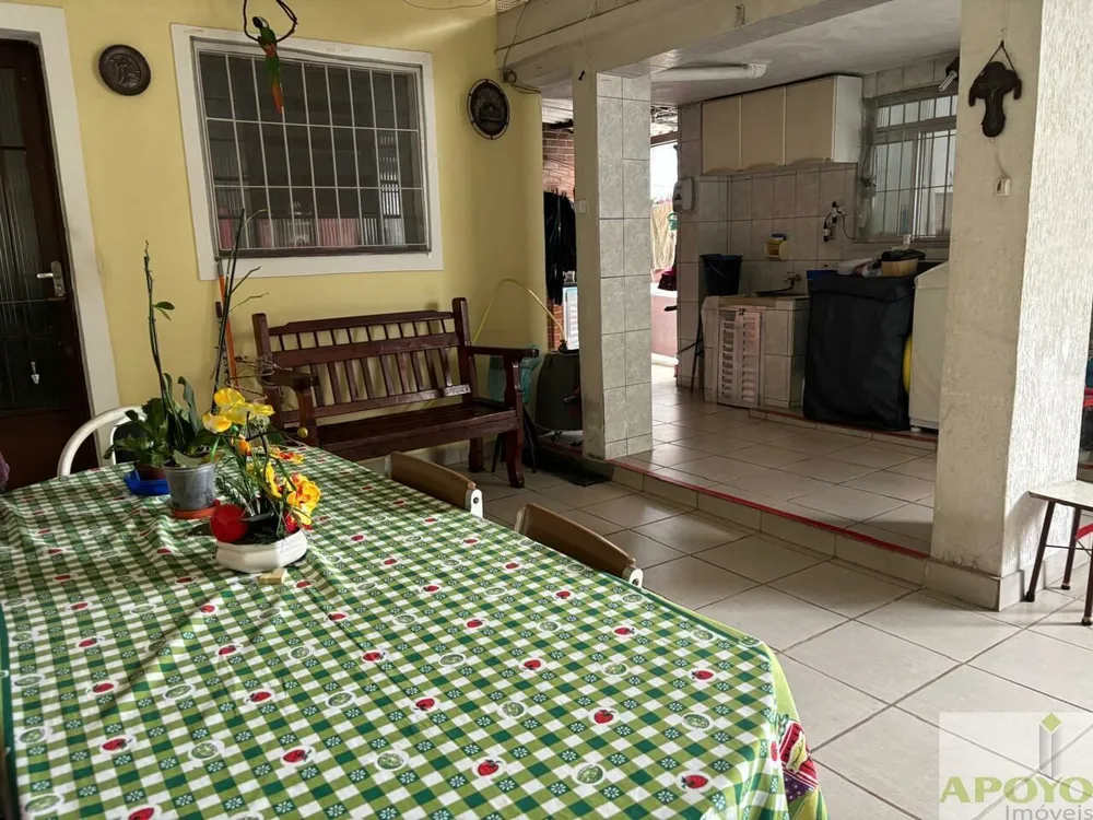 Casa, 3 quartos, 200 m² - Foto 7