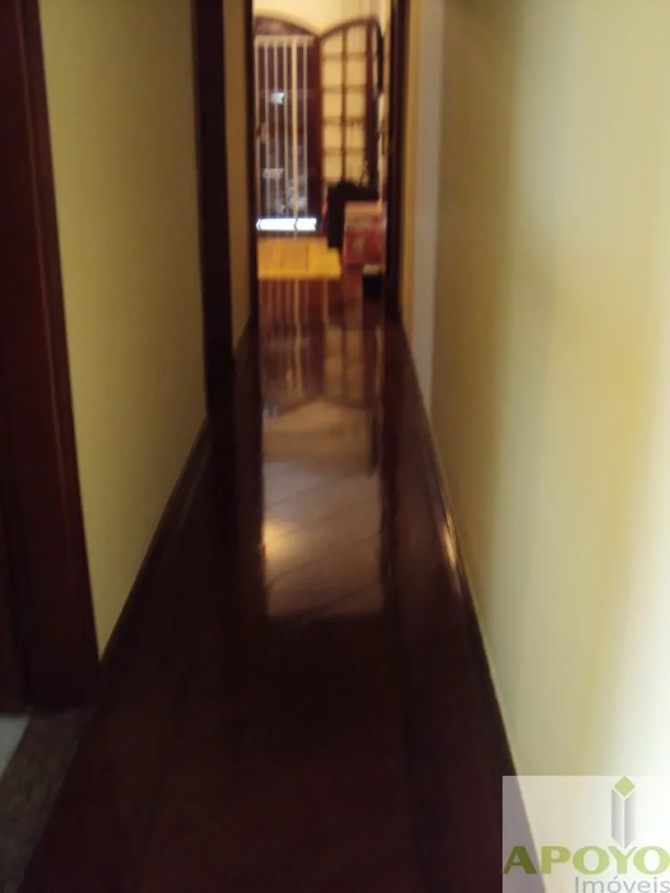 Casa, 3 quartos, 235 m² - Foto 10