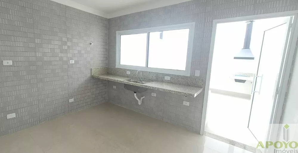 Casa à venda com 2 quartos, 85m² - Foto 4