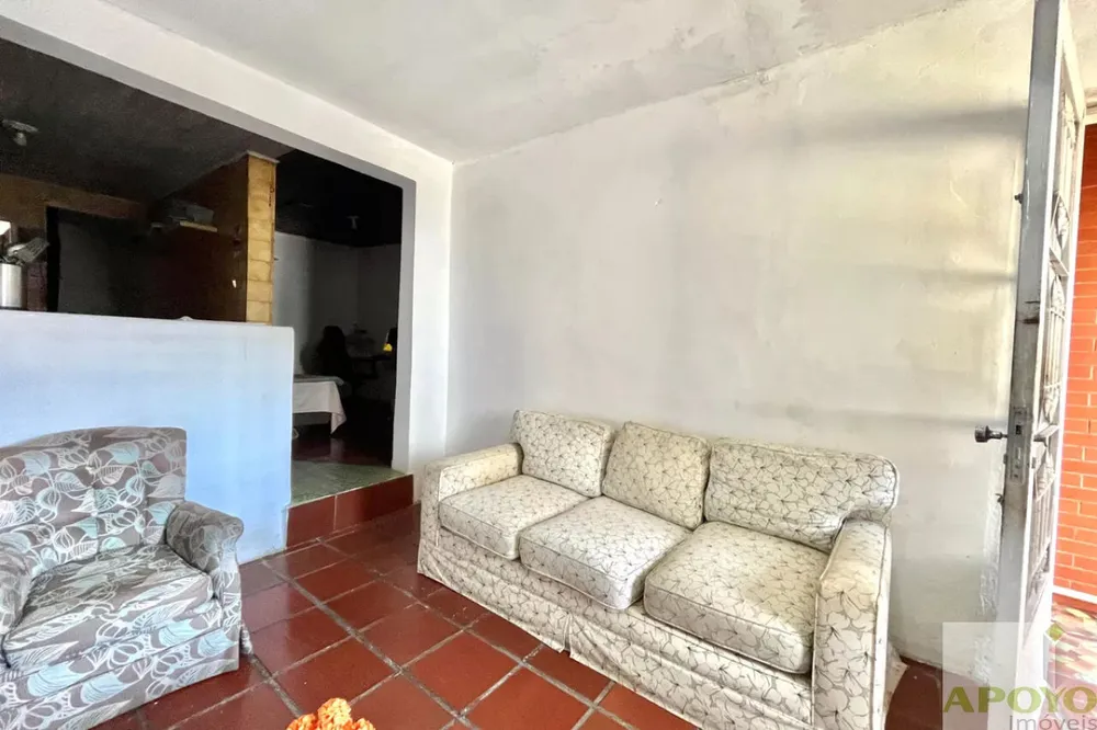 Casa, 5 quartos, 276 m² - Foto 1