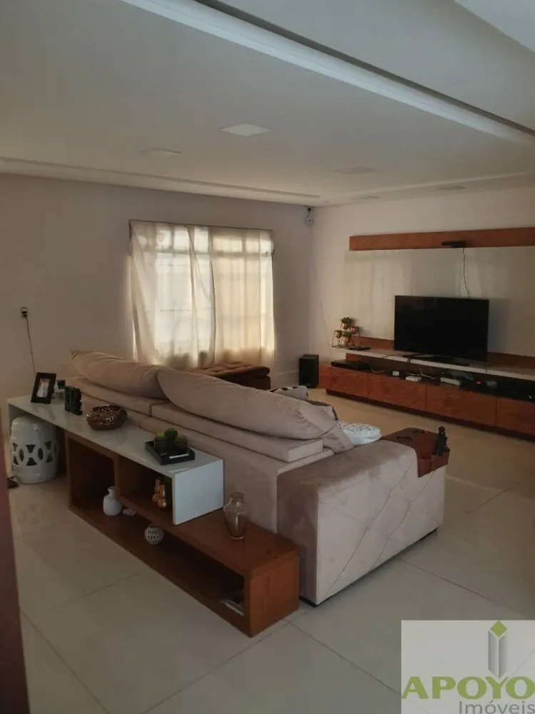 Casa, 3 quartos, 254 m² - Foto 3