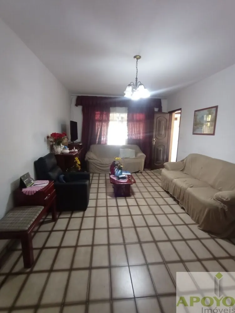 Casa, 3 quartos, 158 m² - Foto 2