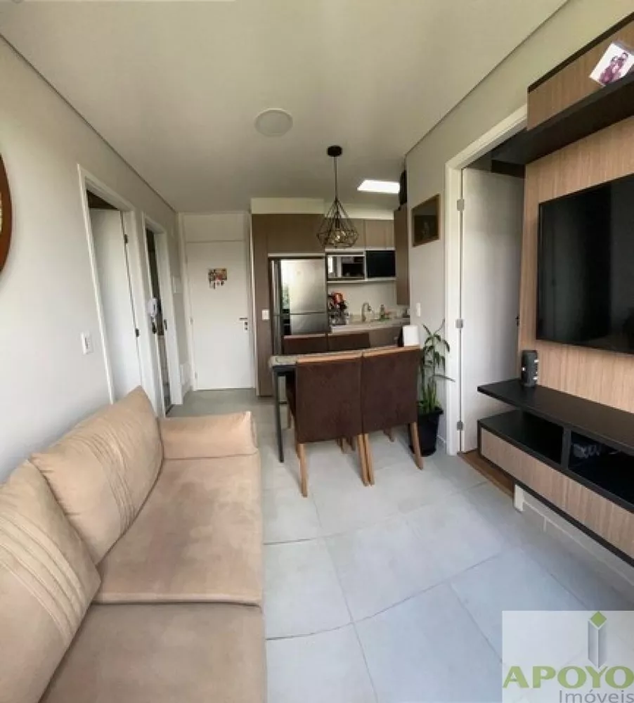 Apartamento à venda com 2 quartos, 34m² - Foto 2