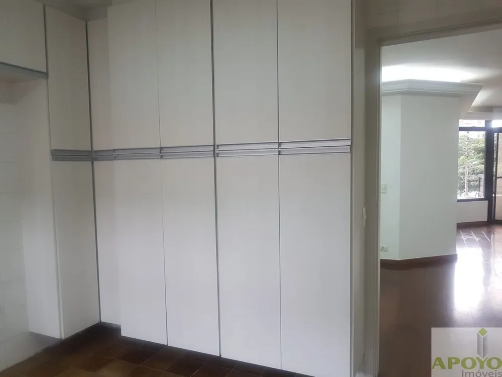 Apartamento, 3 quartos, 136 m² - Foto 2