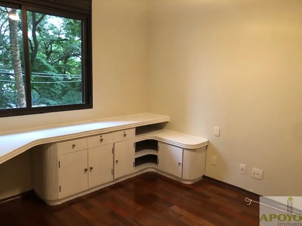 Apartamento, 4 quartos, 252 m² - Foto 2