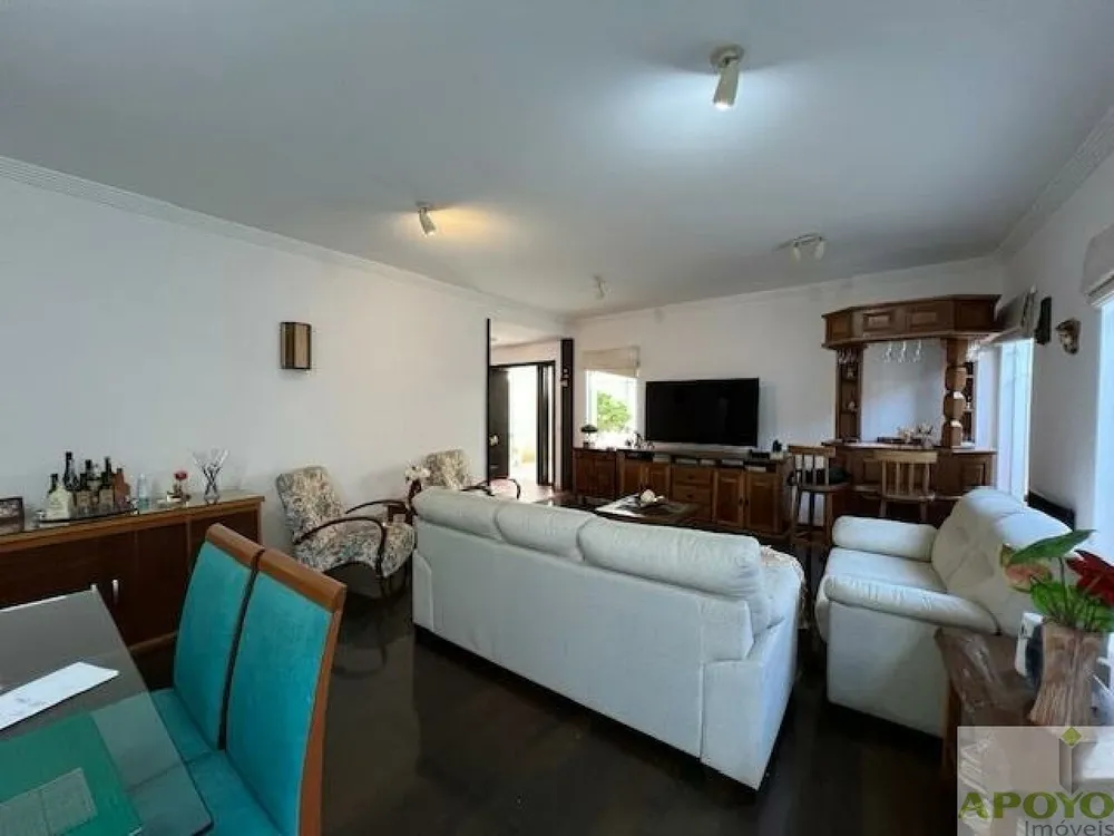 Casa, 4 quartos, 256 m² - Foto 3