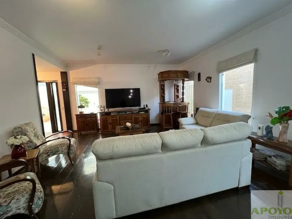 Casa, 4 quartos, 256 m² - Foto 4