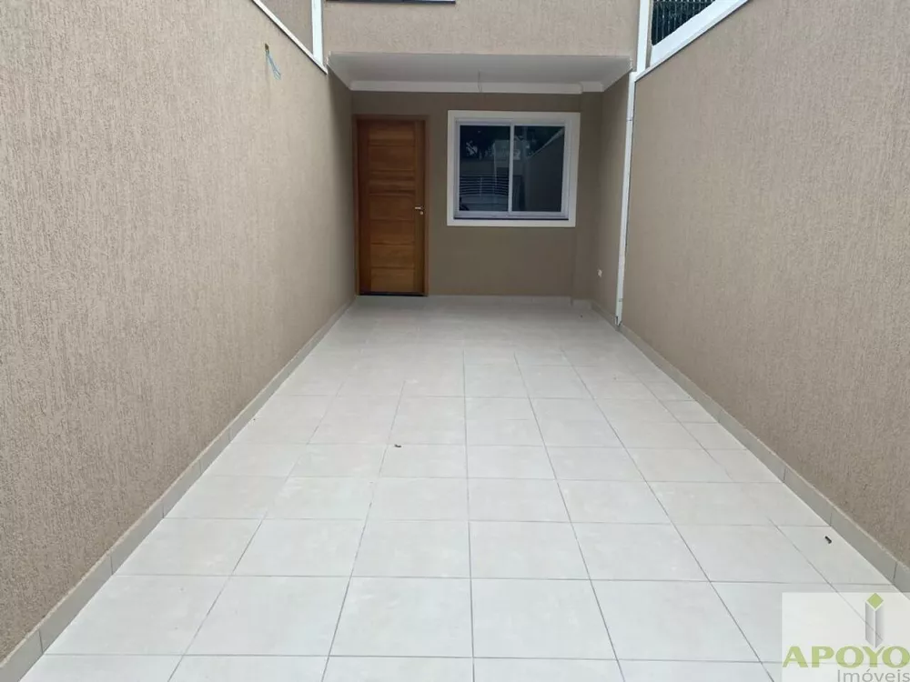 Casa à venda com 3 quartos, 95m² - Foto 2