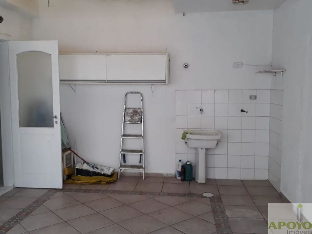 Casa à venda com 2 quartos, 80m² - Foto 3
