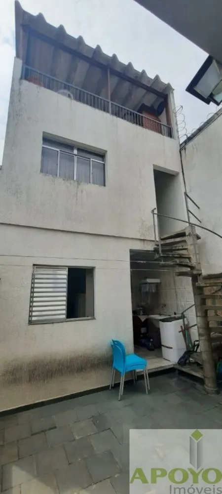 Casa, 3 quartos, 180 m² - Foto 2