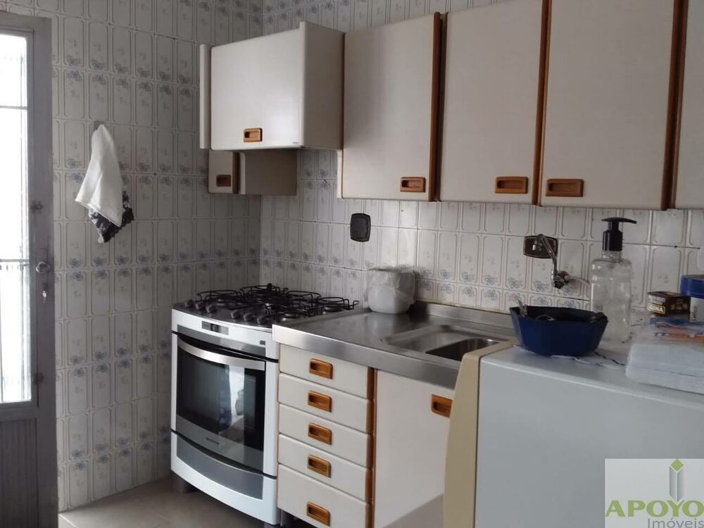 Casa, 3 quartos, 179 m² - Foto 1