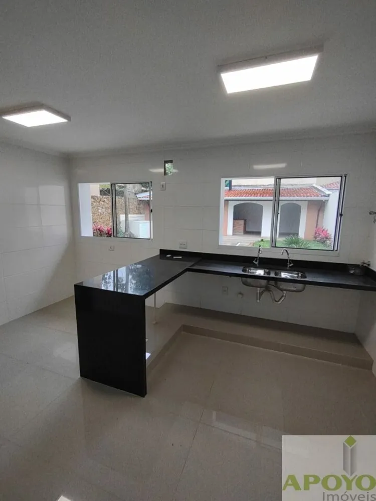 Casa, 4 quartos, 330 m² - Foto 2