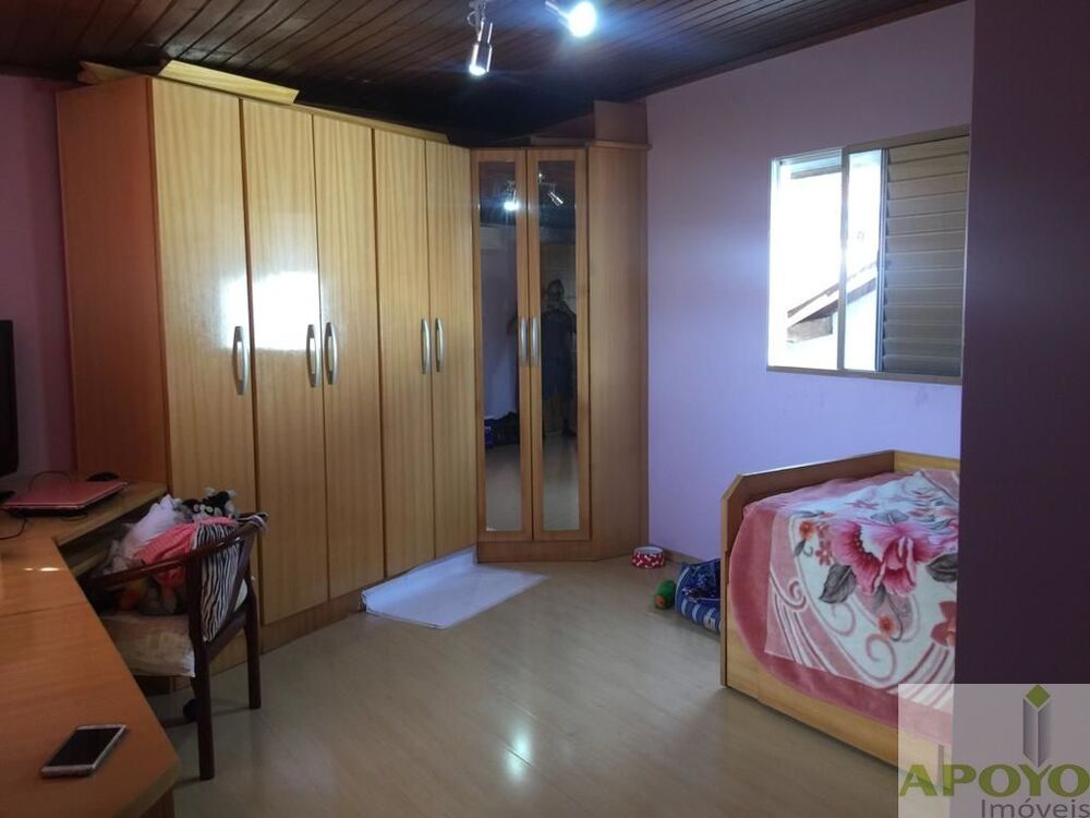 Casa, 4 quartos, 200 m² - Foto 9