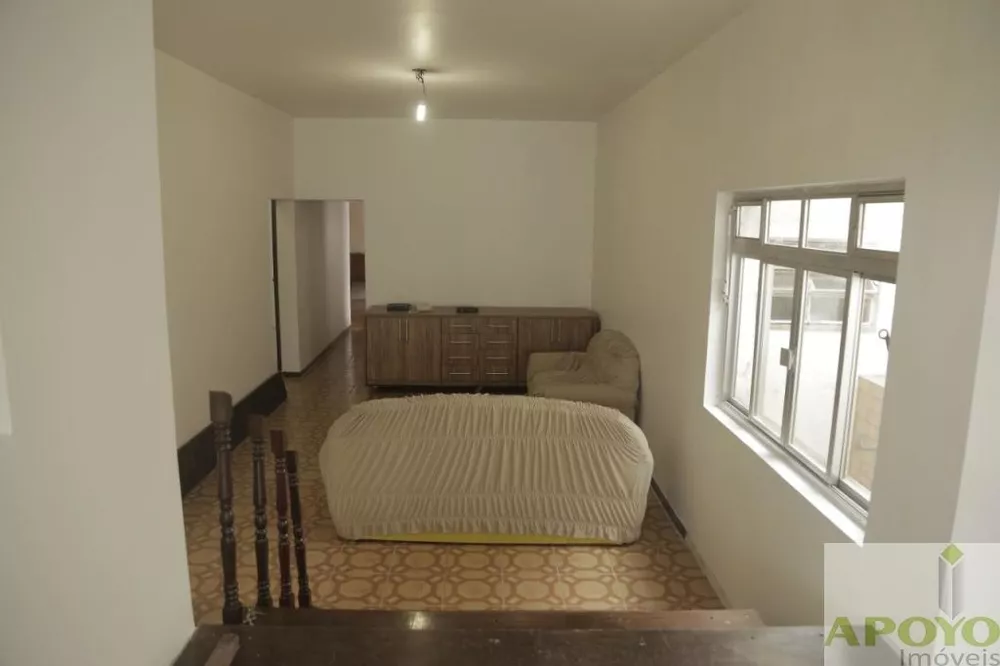 Casa à venda com 3 quartos, 240m² - Foto 5