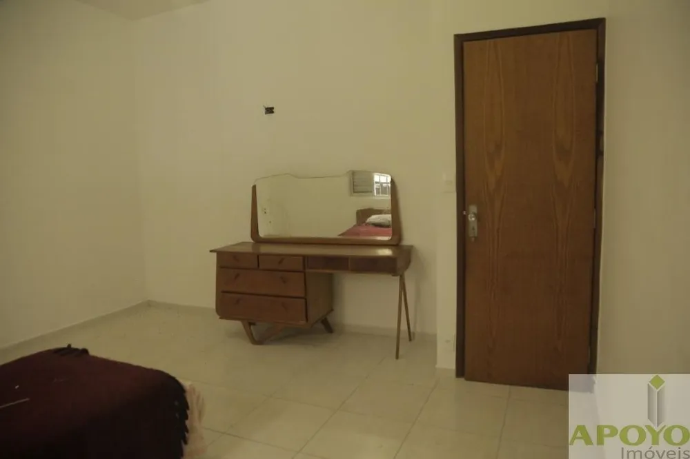 Casa, 3 quartos, 240 m² - Foto 9