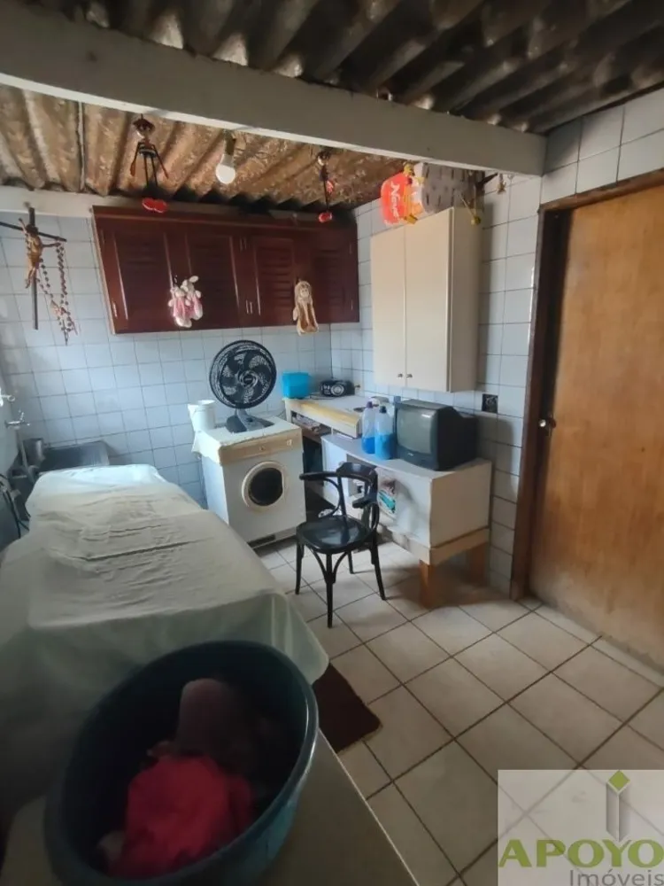 Casa, 3 quartos, 190 m² - Foto 2