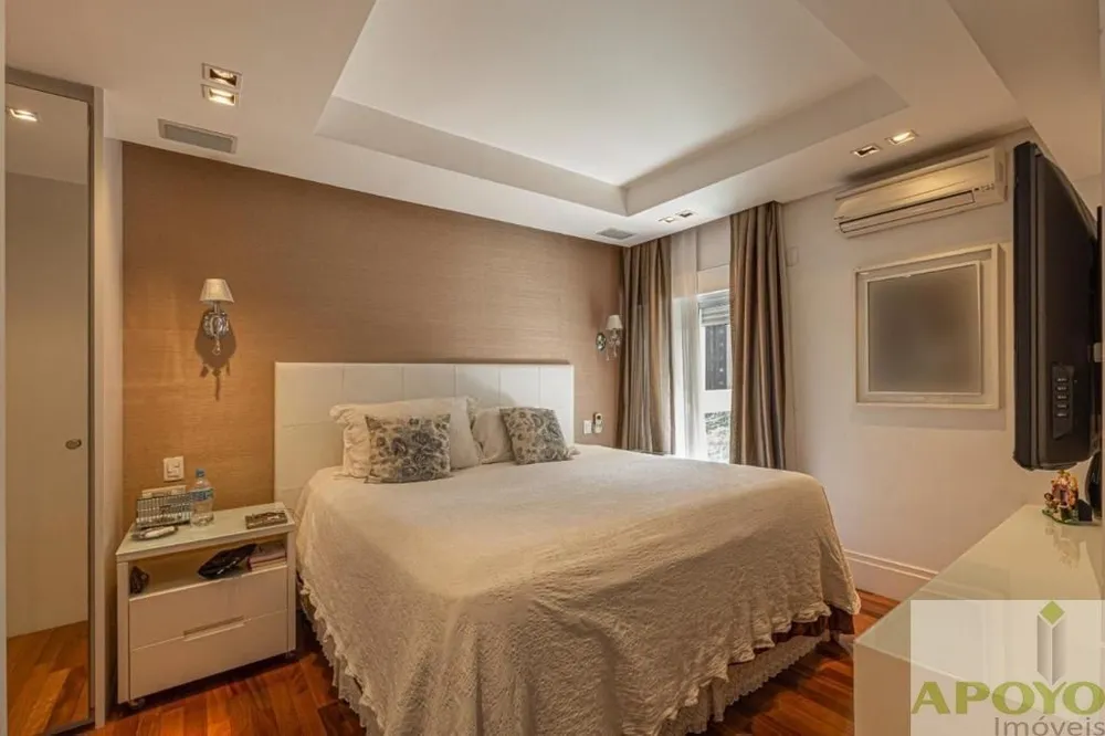 Apartamento, 4 quartos, 245 m² - Foto 1