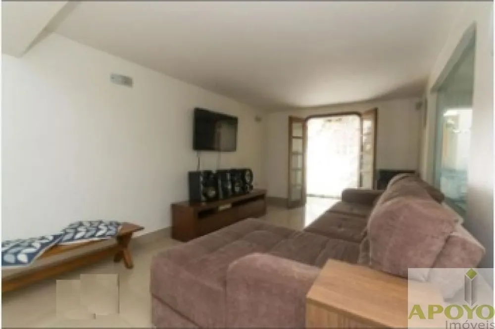 Casa, 3 quartos, 200 m² - Foto 2