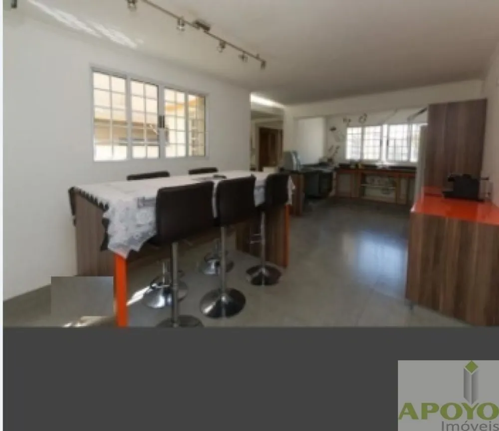 Casa, 3 quartos, 200 m² - Foto 1