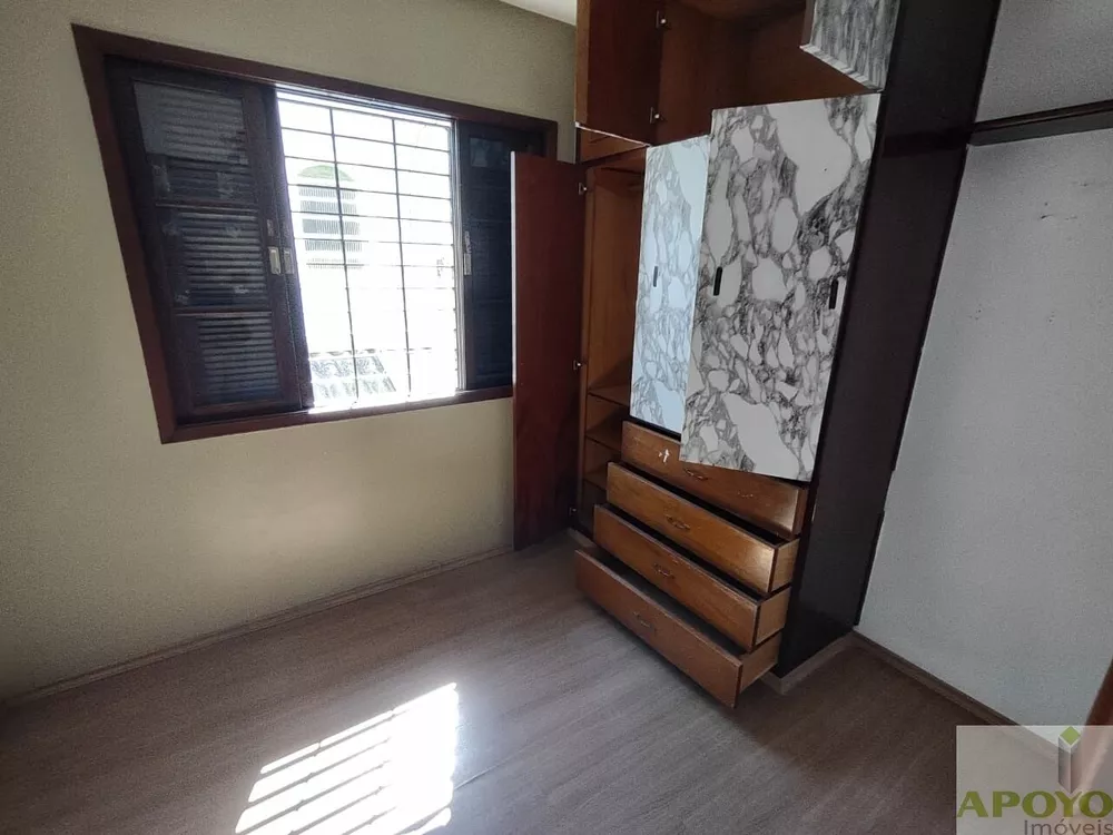 Casa à venda com 3 quartos, 180m² - Foto 10