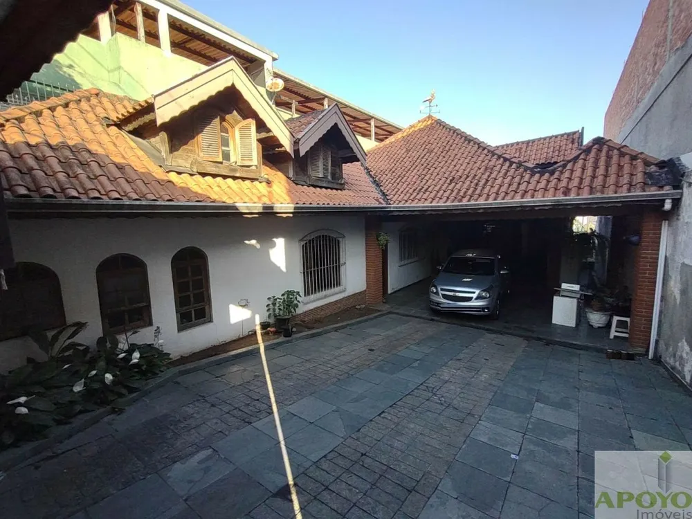 Casa, 3 quartos, 240 m² - Foto 3