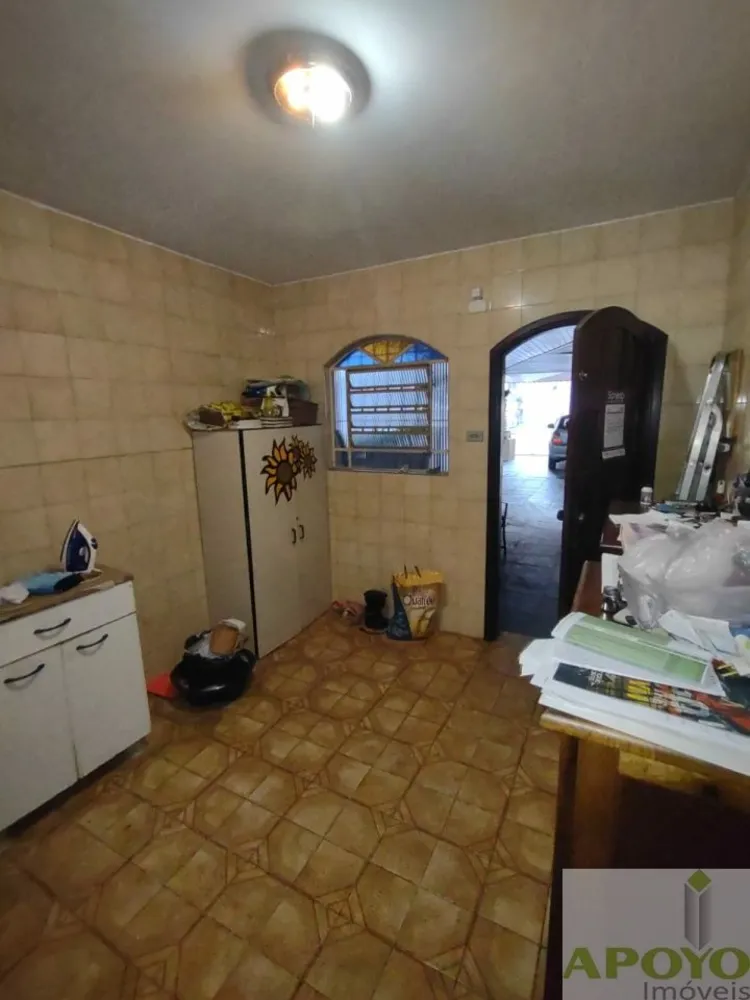 Casa, 3 quartos, 240 m² - Foto 9