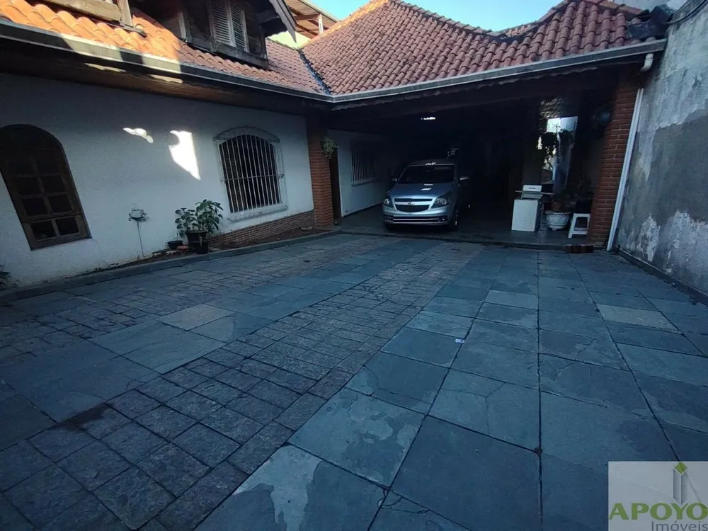 Casa, 3 quartos, 240 m² - Foto 12