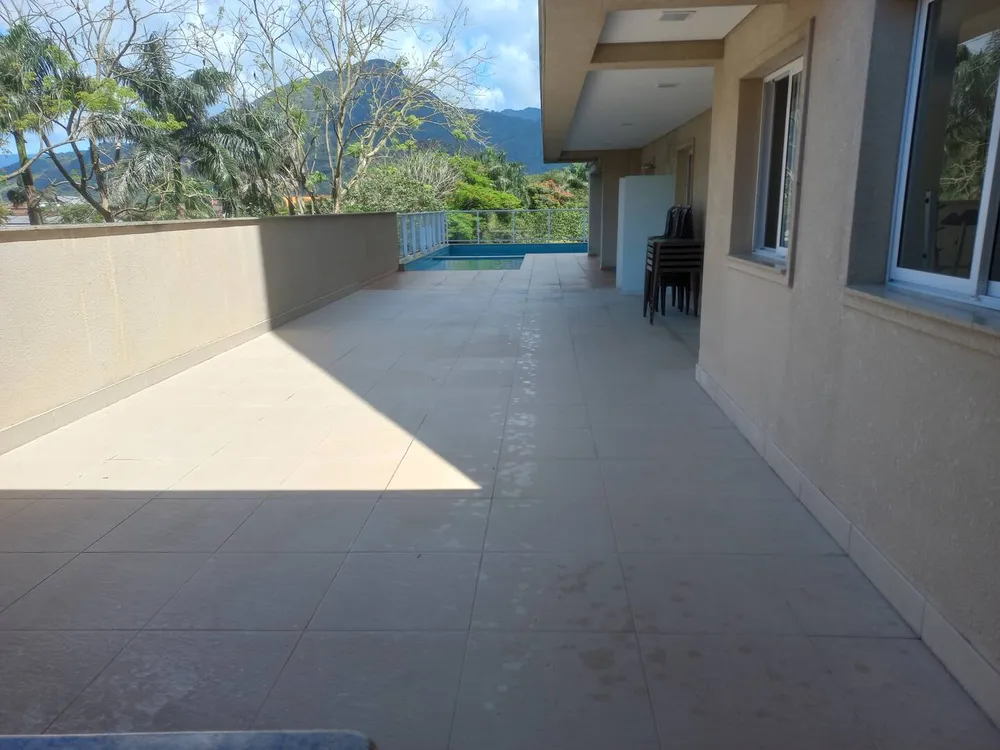 Cobertura, 3 quartos, 208 m² - Foto 3