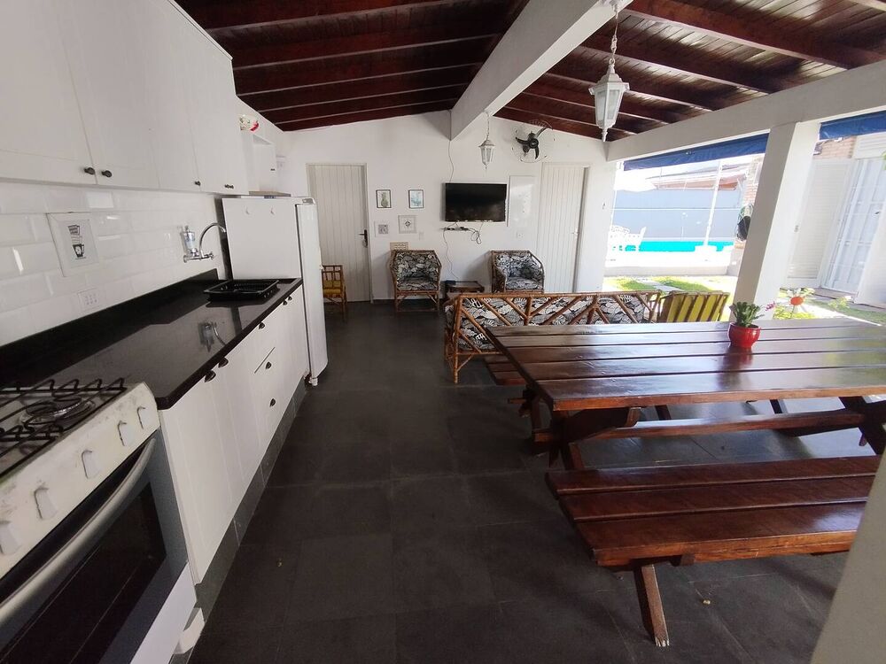 Casa à venda com 5 quartos, 800m² - Foto 2