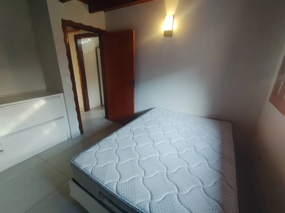 Casa, 3 quartos, 250 m² - Foto 6