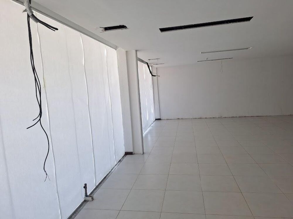 Loja-Salão para alugar, 578m² - Foto 2