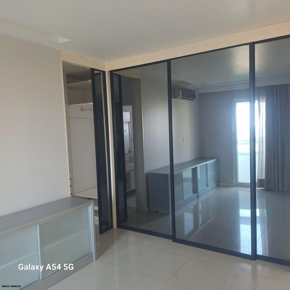 Apartamento para alugar com 4 quartos, 180m² - Foto 3
