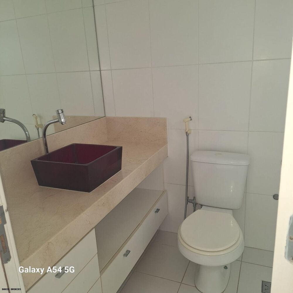Apartamento para alugar com 4 quartos, 180m² - Foto 1