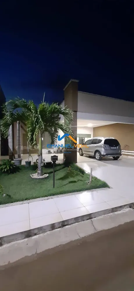Casa, 3 quartos, 232 m² - Foto 1