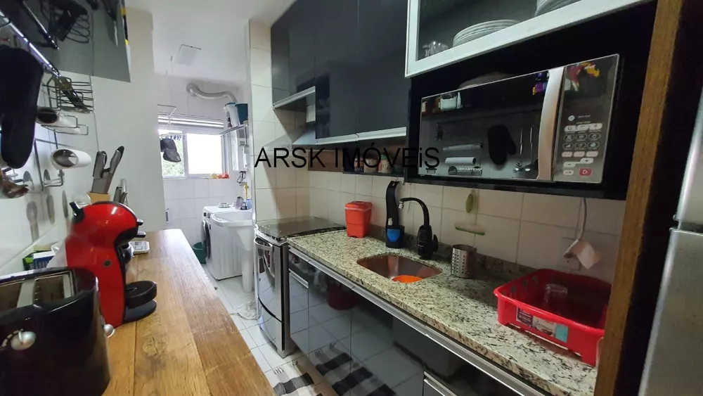 Apartamento à venda com 3 quartos, 90m² - Foto 4