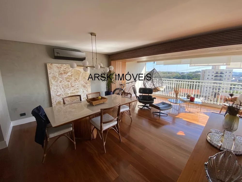 Apartamento à venda com 3 quartos, 134m² - Foto 3