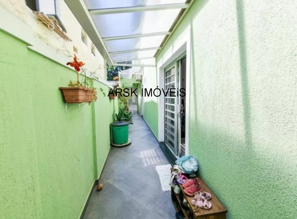 Casa à venda com 3 quartos, 260m² - Foto 11